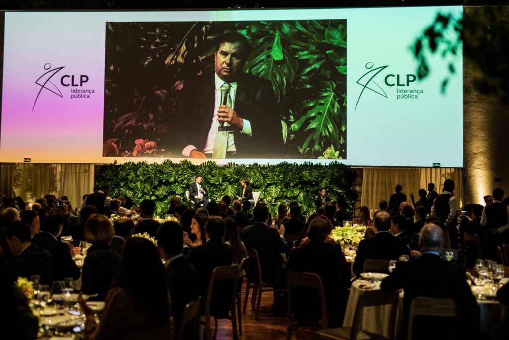 Rodrigo Maia em painel no jantar anual do CLP em 2019